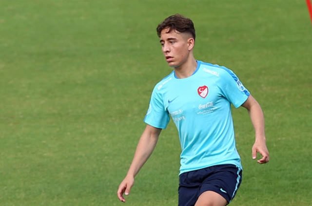 Emre Mor bombası! Bir kaç gün içinde imza atıyor...