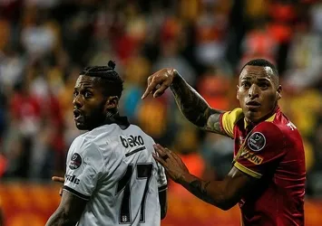 İlhan Palut’un Titi sevdası