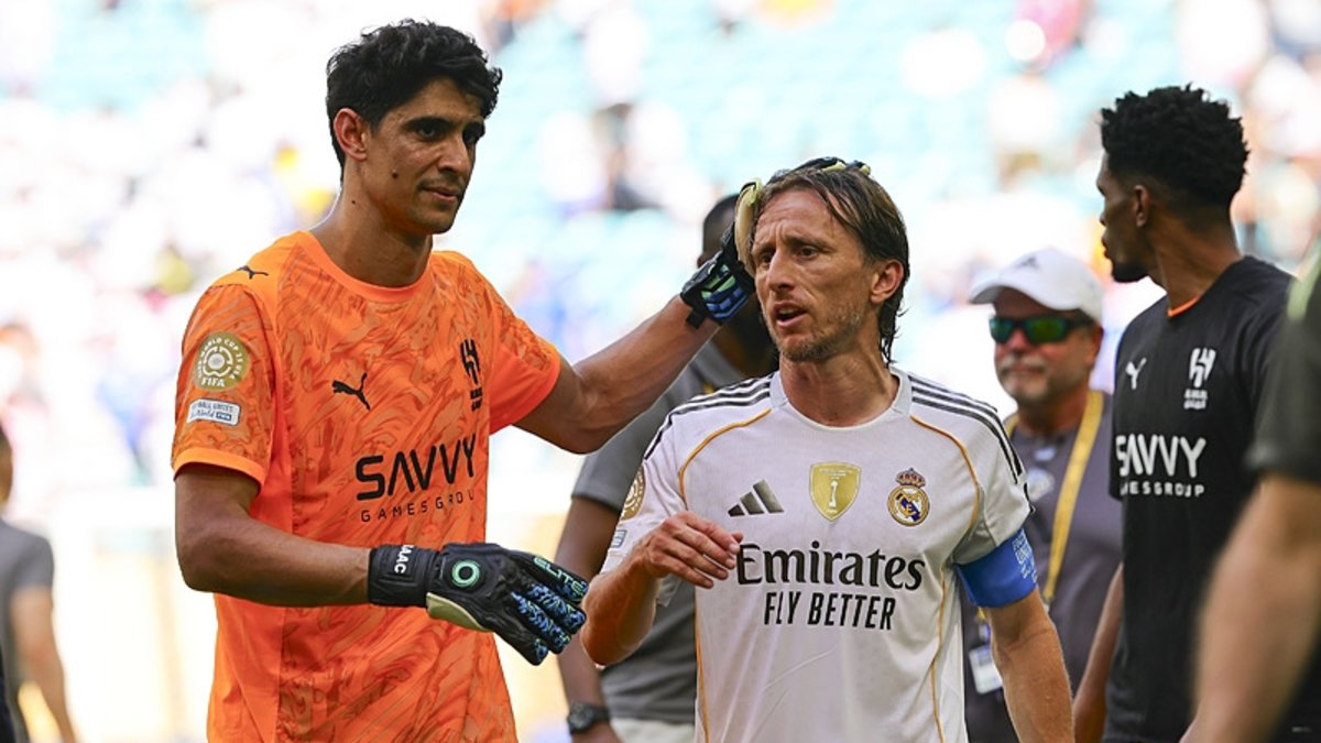 TRANSFER HABERİ: Galatasaray'dan kaleci hamlesi! Avrupa'ya dönmek istiyor TRANSFER HABERİ: Galatasaray'dan kaleci hamlesi! Avrupa'ya dönmek istiyor