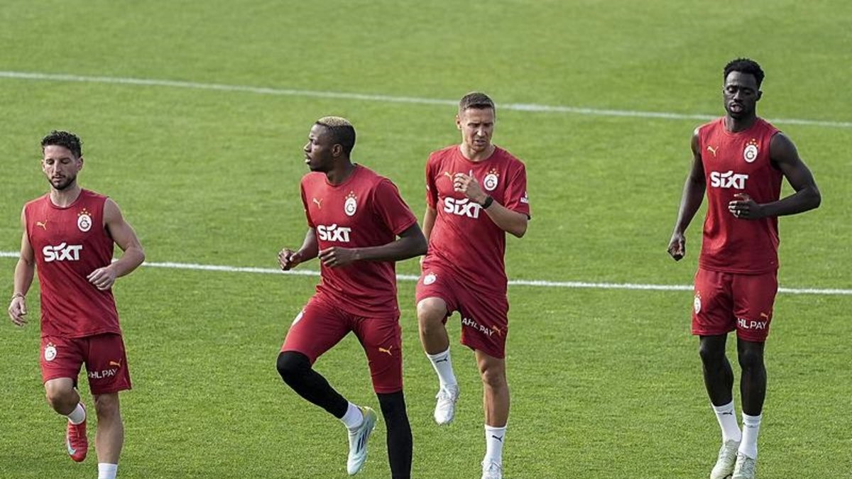 TRANSFER HABERLERİ | Galatasaray'da yıldız isimle anlaşma tamam! TRANSFER HABERLERİ | Galatasaray'da yıldız isimle anlaşma tamam!