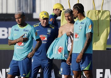 Galatasaray Carlo Ancelotti'nin jokerini getiriyor!