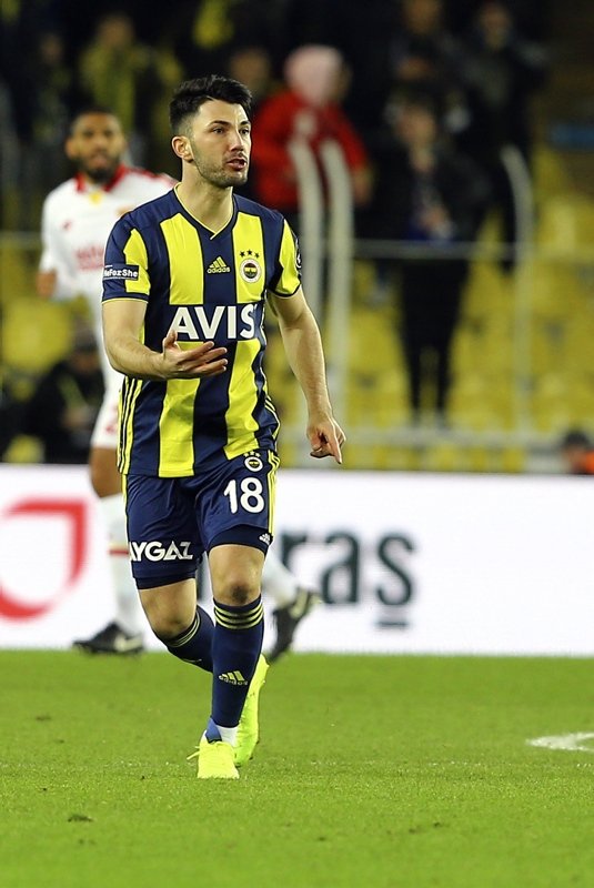 Tolgay Arslan’dan dürüm açıklaması!