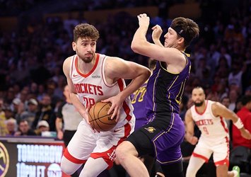 Alperen'li Rockets LeBron'lu Lakers'a mağlup oldu
