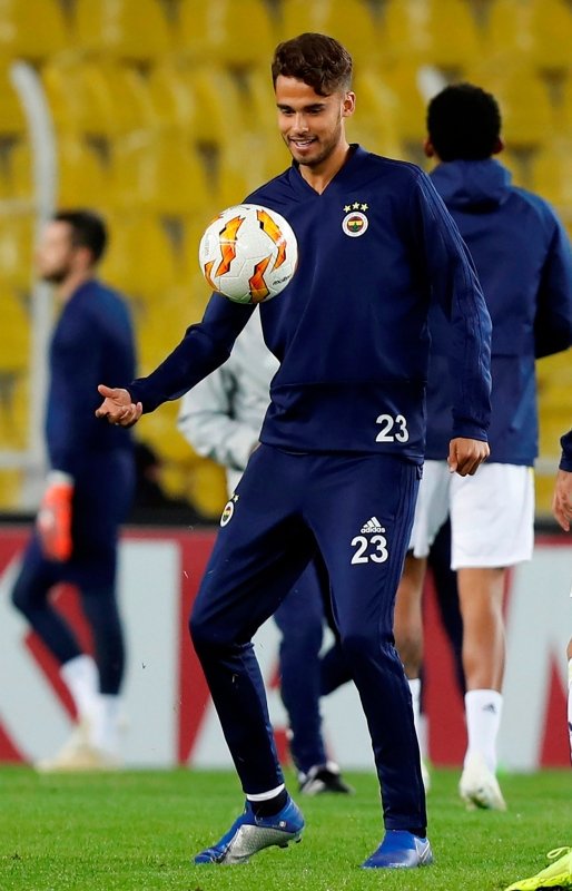 Fenerbahçe’ye Diego Reyes müjdesi!
