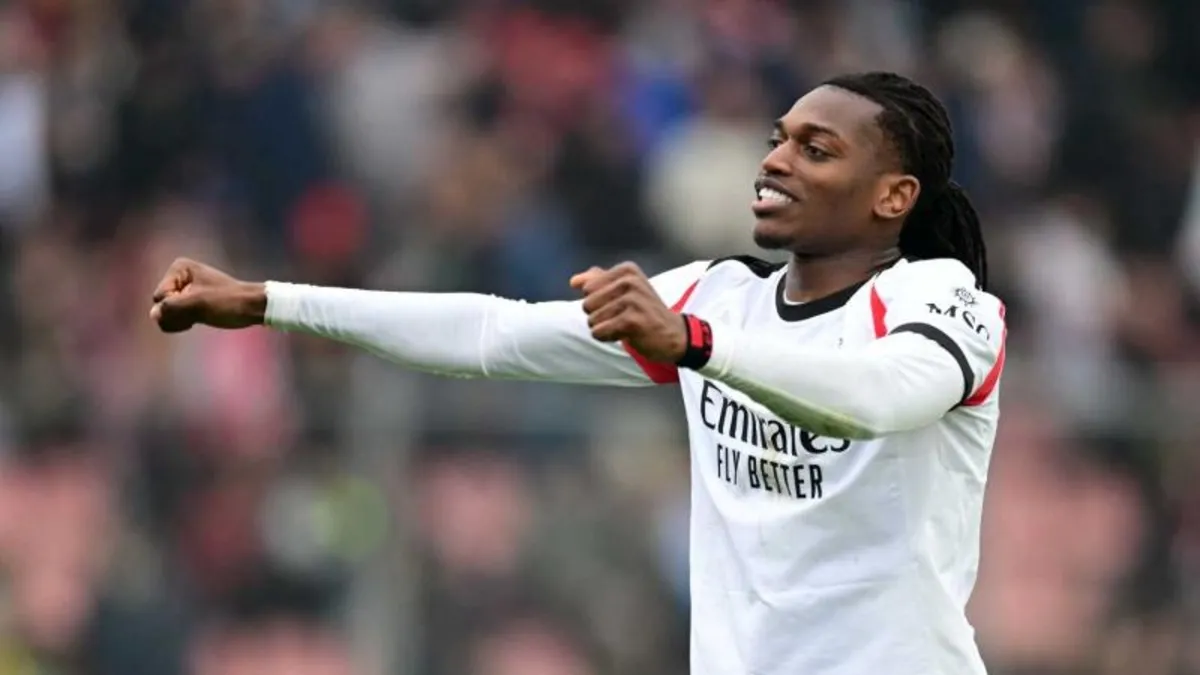 Milan'dan Leao için resmi açıklama! Fenerbahçe...