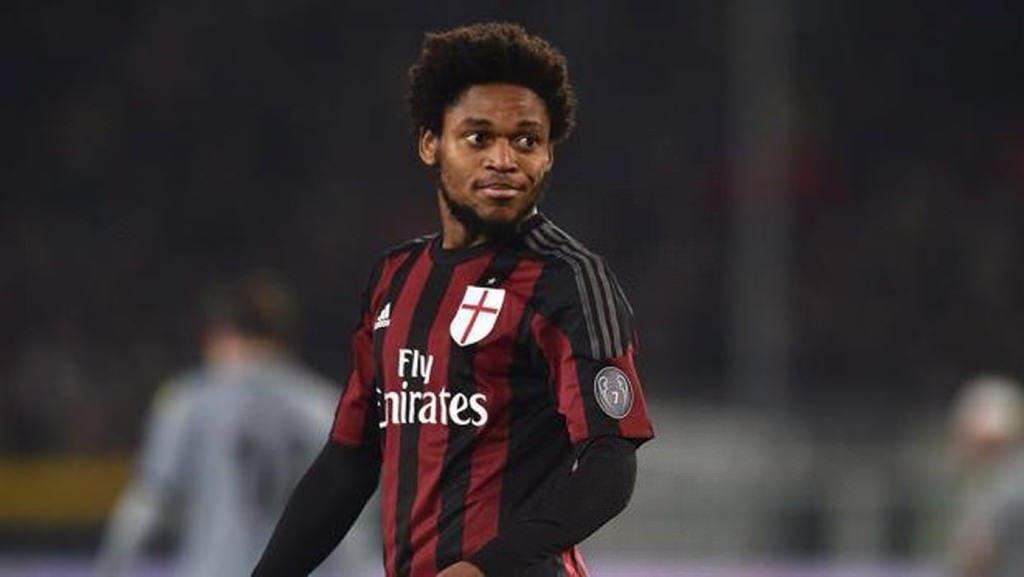 Beşiktaş’ta Luiz Adriano sürprizi