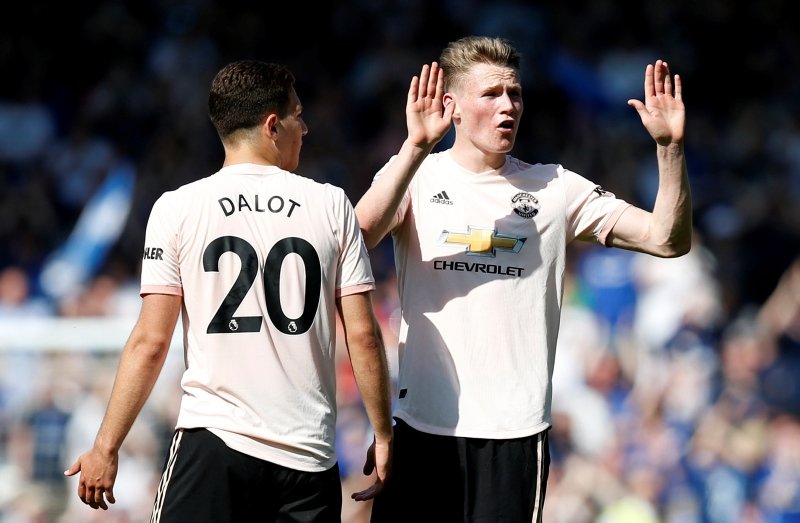 Everton Manchester United’ı dağıttı