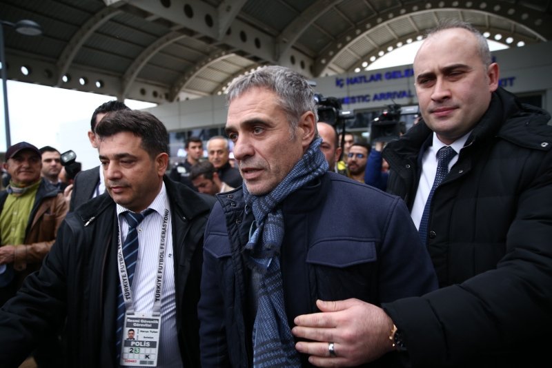 Fenerbahçe efsanesi transferi açıkladı!