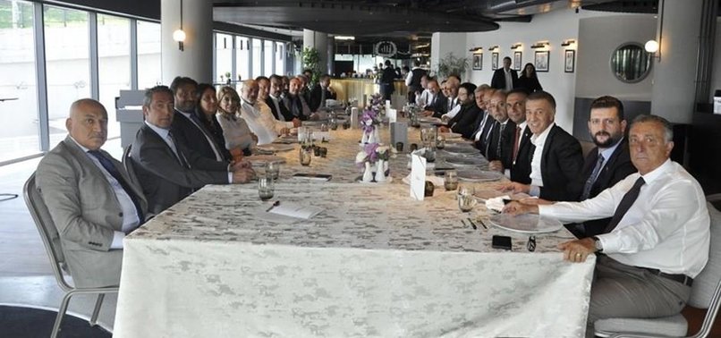 Beşiktaş TFF ve Kulüpler Birliği'ni misafir etti