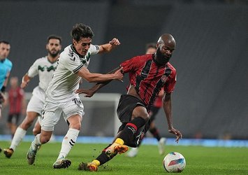 Karagümrük'ten Sakaryaspor'a farklı tarife!