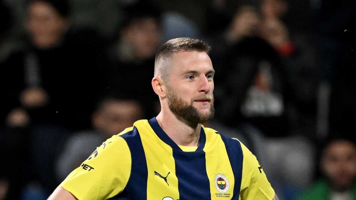 TRANSFER HABERİ: Fenerbahçe'de Skriniar tamam! İstanbul'a geliyor TRANSFER HABERİ: Fenerbahçe'de Skriniar tamam! İstanbul'a geliyor