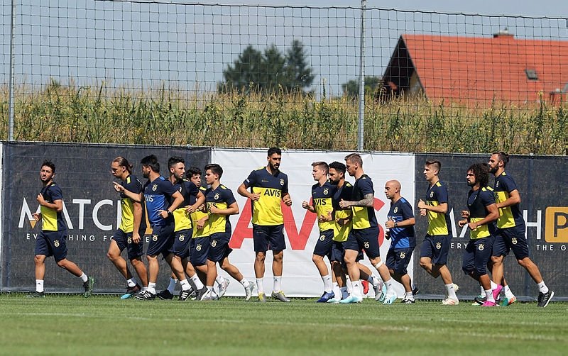 Fenerbahce Ye Iki Sok Birden Sayfa 1 Fenerbahce 15 Kasim 2020 Pazar