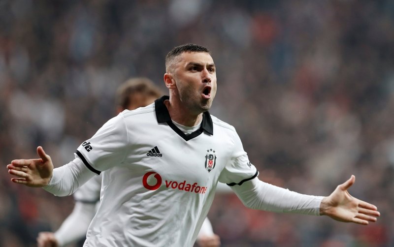 Beşiktaş’ta Burak Yılmaz formuyla göz dolduruyor!