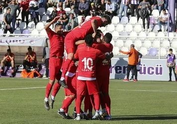 Keçiörengücü evinde aslan