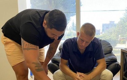 Son dakika transfer haberleri: Süper Lig’in yeni ekibi Altay Eric Björkander’i kadrosuna kattı! | Altay haberleri