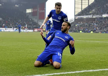 Everton'da Cenk Tosun krizi