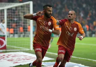 Yasin, Emre Çolak’ın izinde
