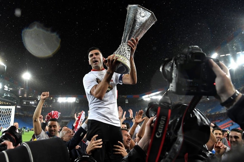 Sevilla’dan tarihi 3’leme