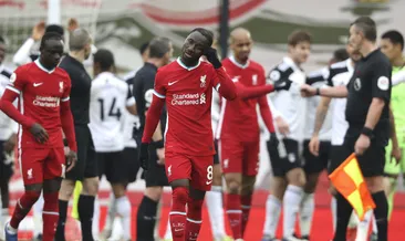 Liverpool evinde yine kayıp!
