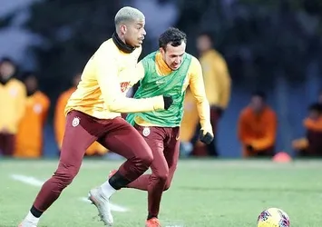 U19'lar A Takımı yendi!