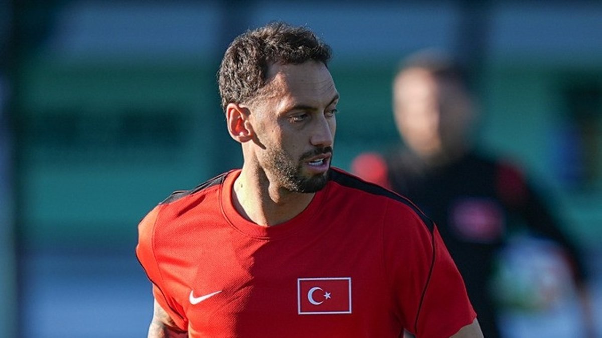 Hakan Çalhanoğlu: Hem yetenekli hem tecrübeli oyuncularımız var!