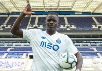 Chelsea Sarr'ı gönderdi! İşte yeni takımı