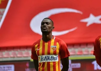 Mensah'tan lige övgü