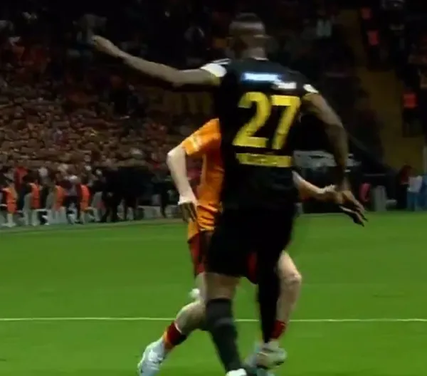 Galatasaray - Kayserispor maçında penaltı kararı! İşte o pozisyon - 2