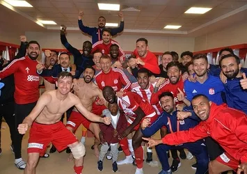 Sivasspor’dan zirve pozu