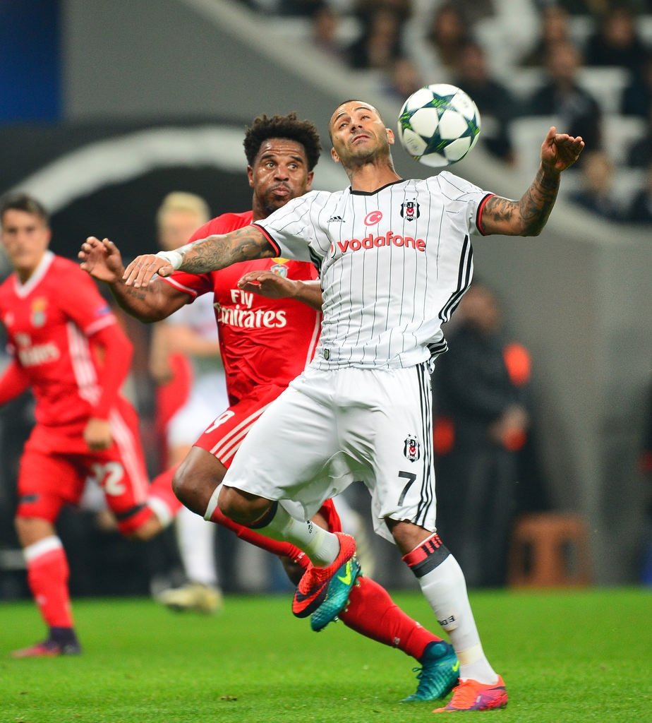 Beşiktaş - Benfica maçı sosyal medyayı salladı!
