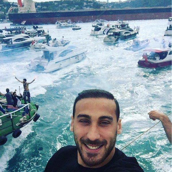 Şampiyon Beşiktaş kupasına kavuştu!