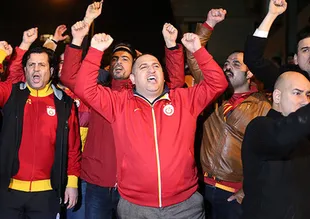 Galatasaray taraftarından istifa sesleri