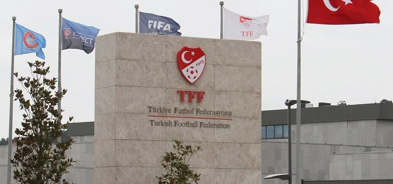 Beşiktaş ve Fenerbahçe PFDK'ya sevk edildi