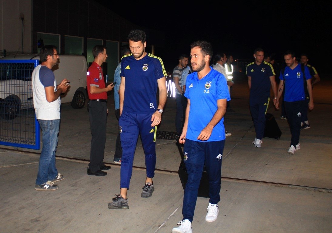 Fenerbahçe kafilesi Antalya’da