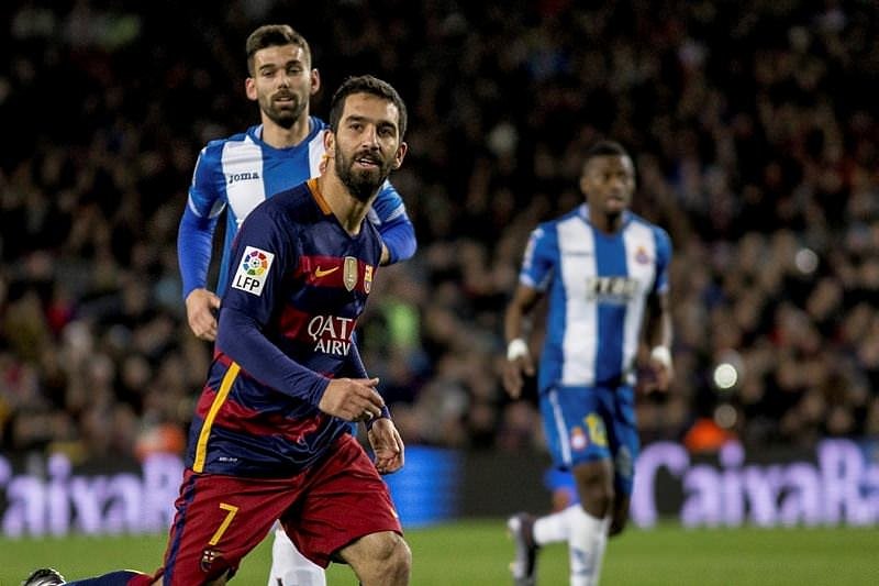 Arda Turan’ın Barcelona’daki ilk maçında olay