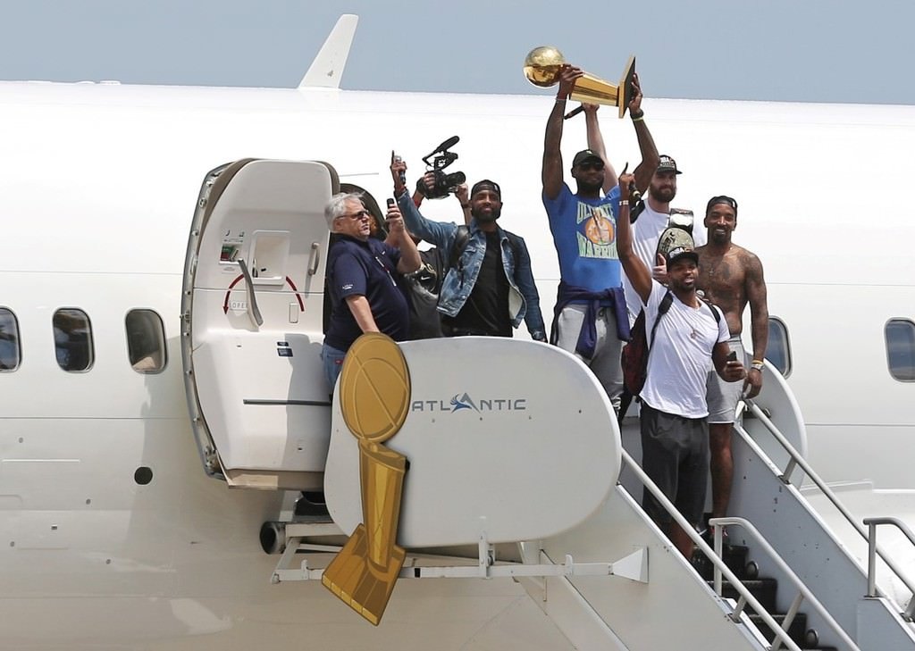 NBA şampiyonu Cavaliers’a çoşkulu karşılama