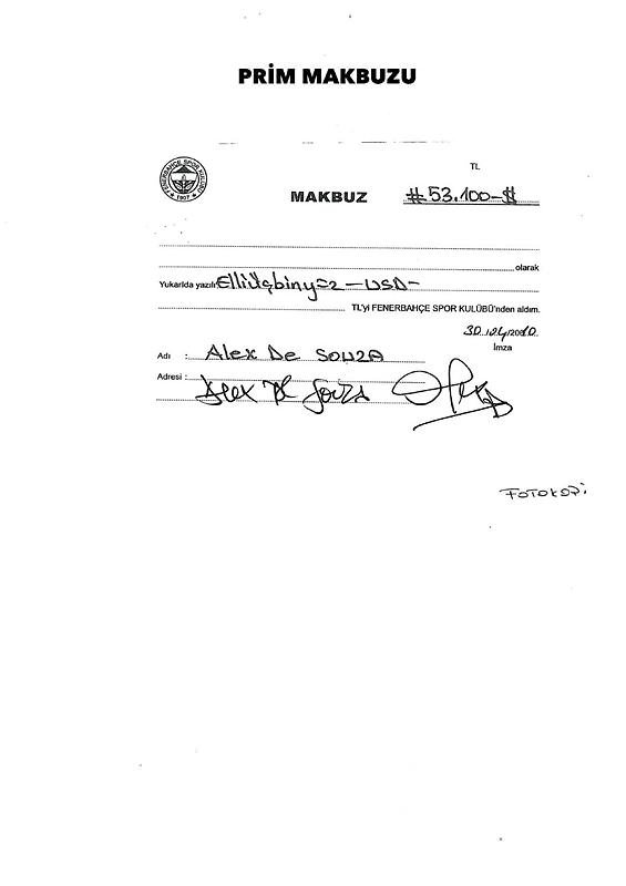 Alex belgelere farklı imzalar atmış