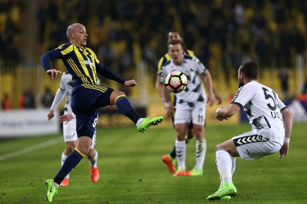 Fenerbahçe-Atiker Konyaspor karşılaşmasından kareler