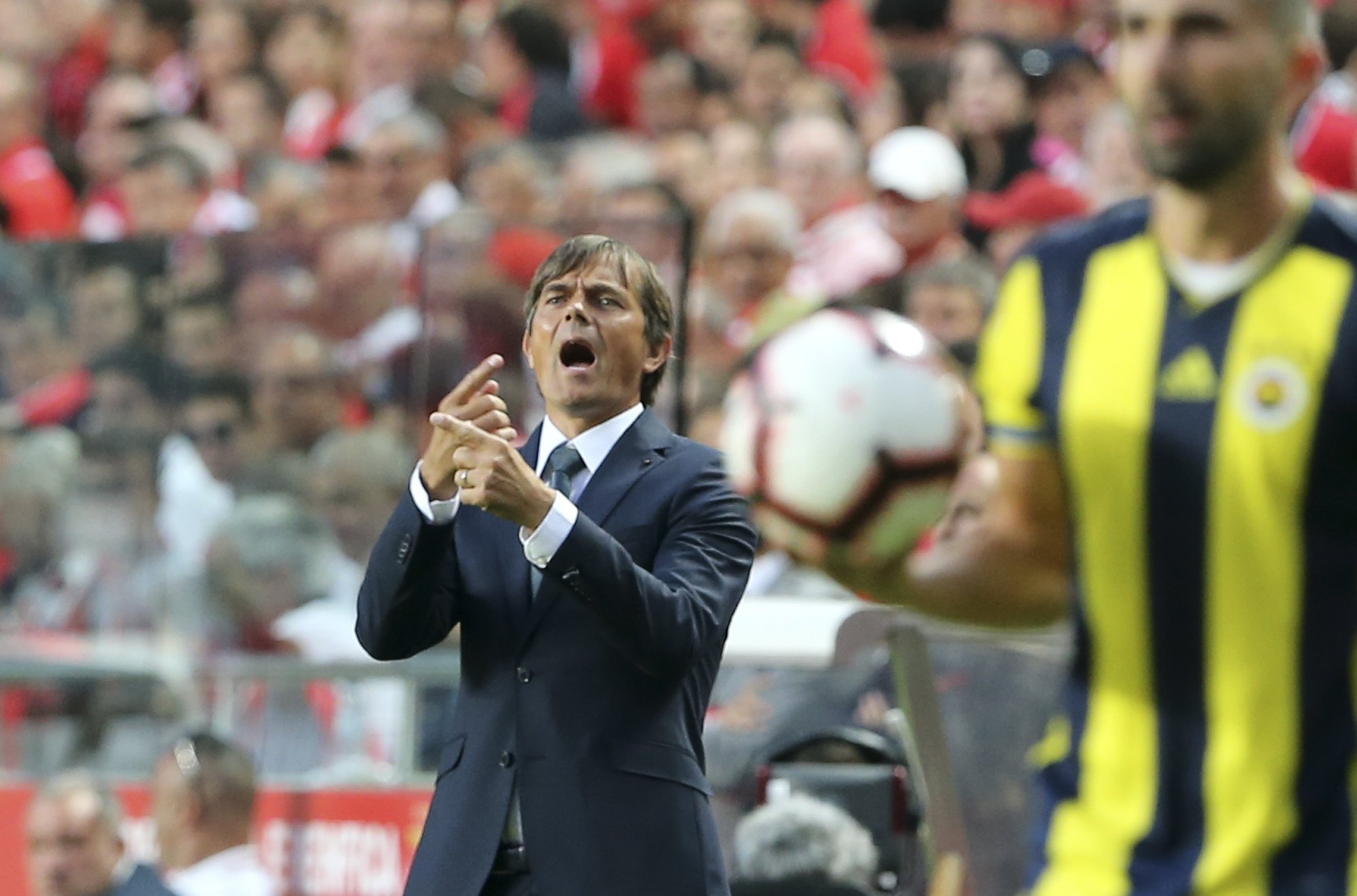 Fenerbahçe teknik direktörü Philip Cocu seferberlik ilan etti!