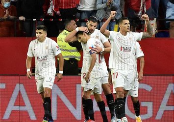 Sevilla 1 attı 3 aldı!