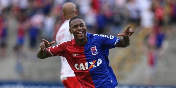 Fenerbahçe Jhonny Lucas’ı istiyor!