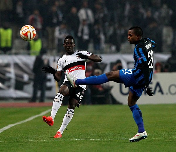 Beşiktaş, Opare transferini bitirdi