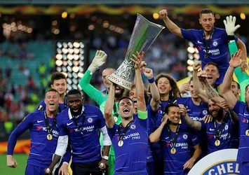 Chelsea’den rekorlu kupa