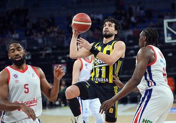 F.Bahçe'den ayrıldı Dinamo Sassari'ye transfer oldu