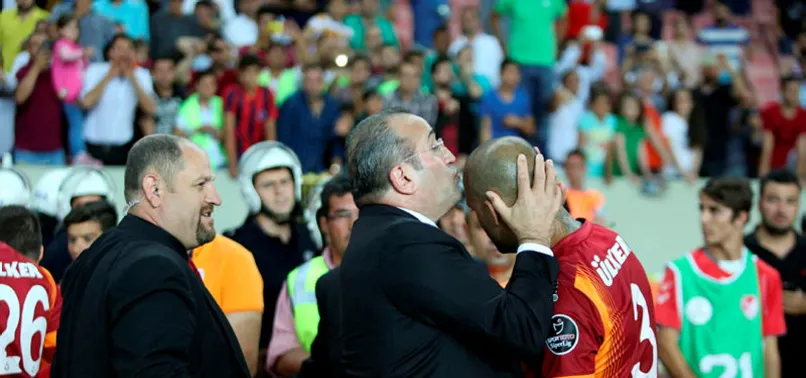 Abdurrahim Albayrak'tan Melo sürprizi