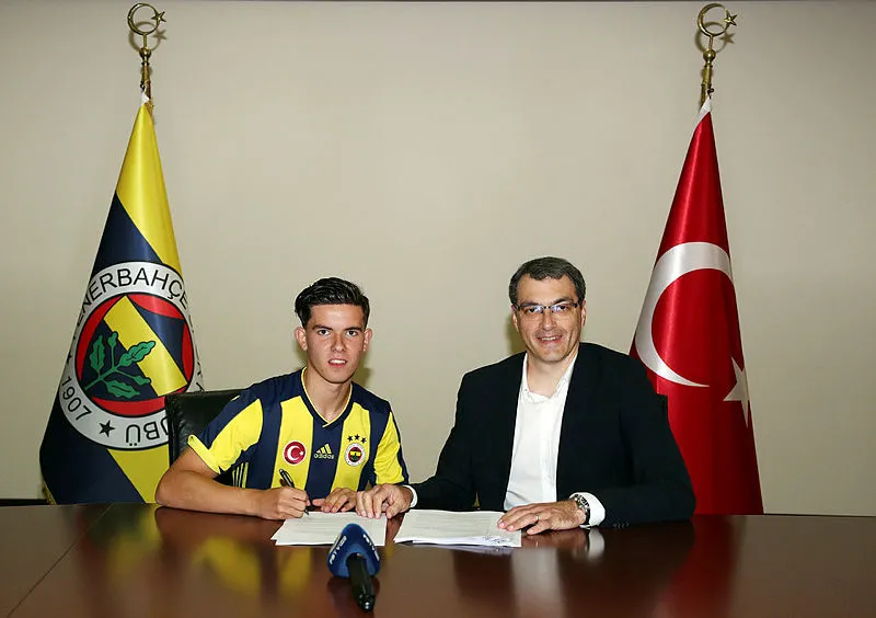Fenerbahçe Teknik Direktörü Phillip Cocu: Hata yaparak doğruyu bulacağız - 1