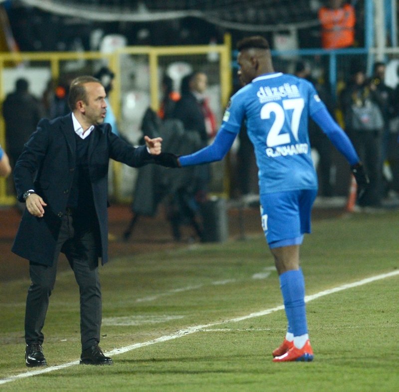 Fatih Terim’den şampiyonluk sözleri! 8 de kapanır 18 de kapanır
