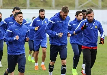 Yeni Malatyaspor’da sakatlardan iyi haber