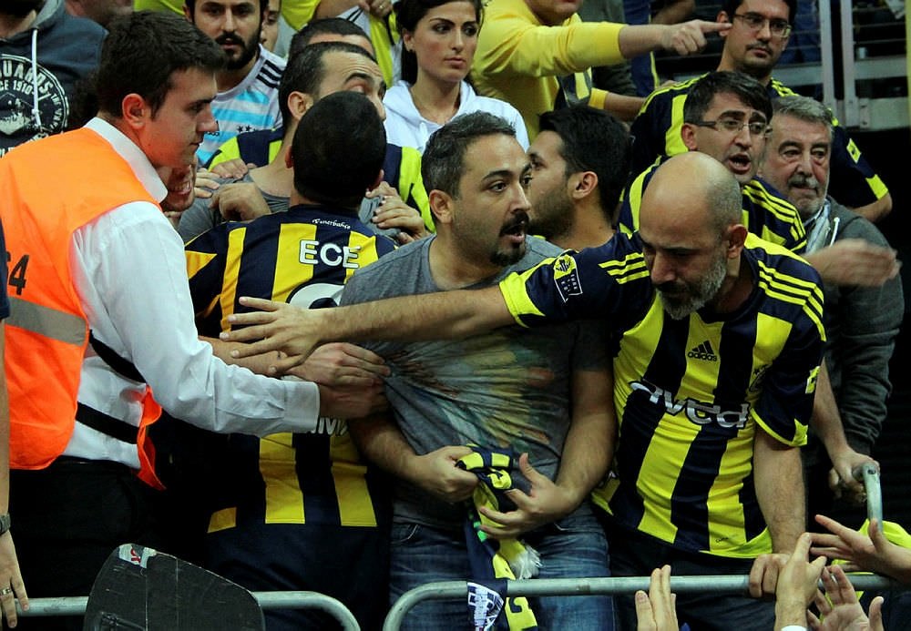 Fenerbahçe’den Galatasaray’a olay gönderme!