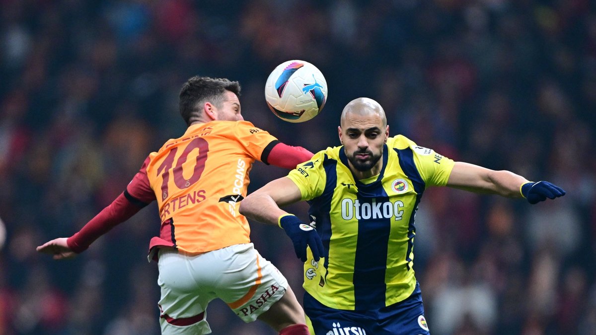 Fenerbahçe'de Amrabat endişesi! Bunu kimse beklemiyordu Fenerbahçe'de Amrabat endişesi! Bunu kimse beklemiyordu